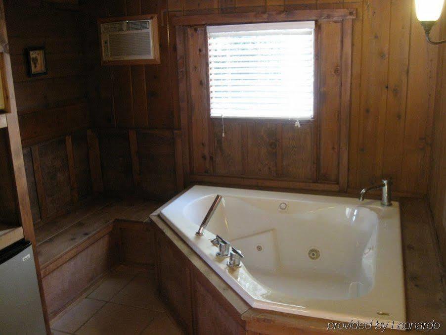Ojai Rancho Inn Екстериор снимка